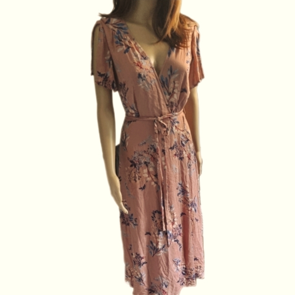 Lulus floral V neckline tie waist midi split short sleeve dress sz XS